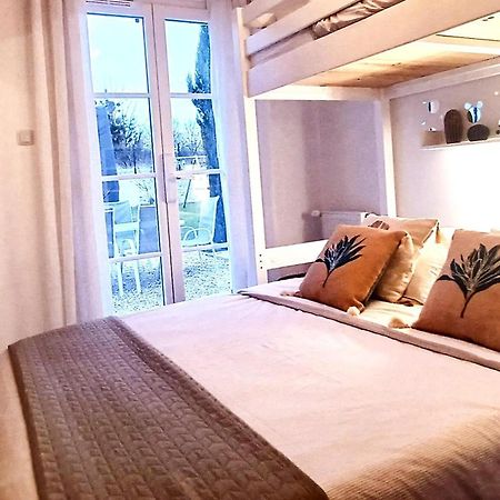 Luminary Night Suite مونتِفرا المظهر الخارجي الصورة
